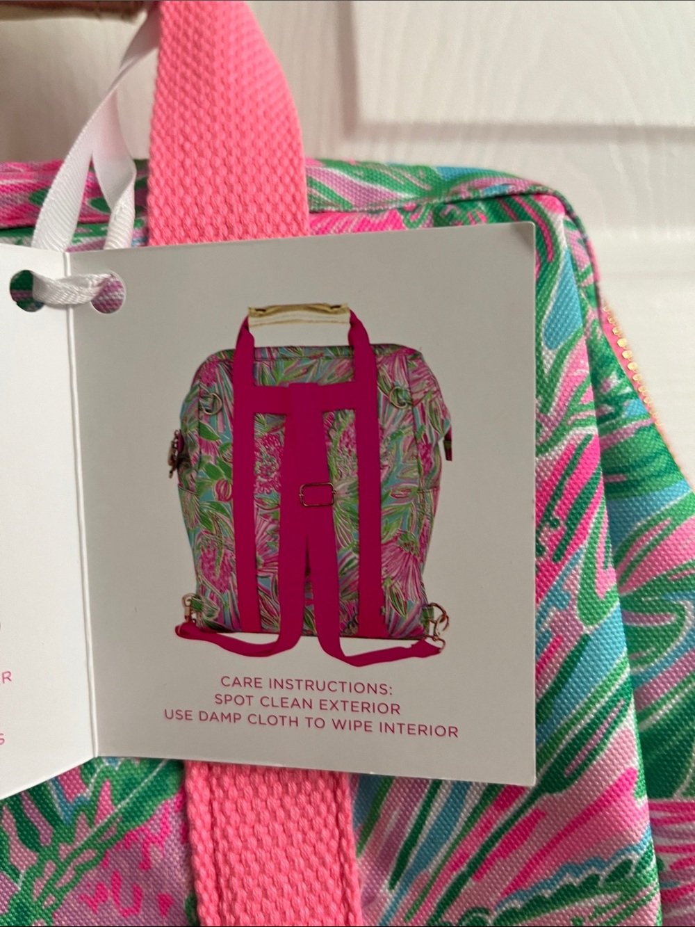 NWT Lilly Pulitzer Backpack Cooler Coming In Hot - Picture 5 of 8